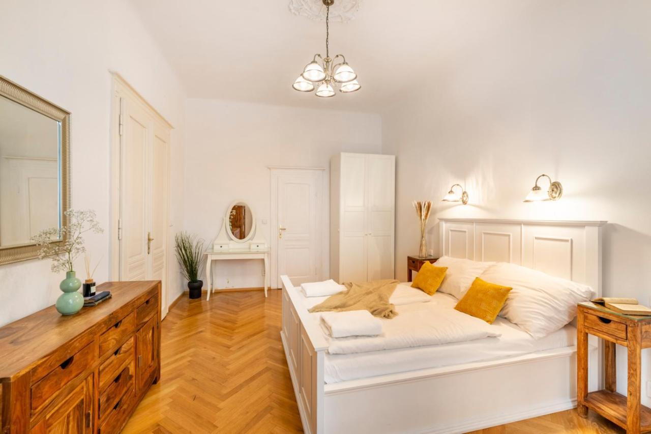 Templova - Old Town Apartments Prague Exterior photo